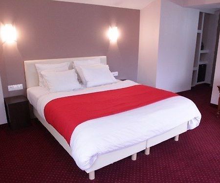 Urban Style, Hotel Le Cheval Noir, Saint-Etienne Екстер'єр фото