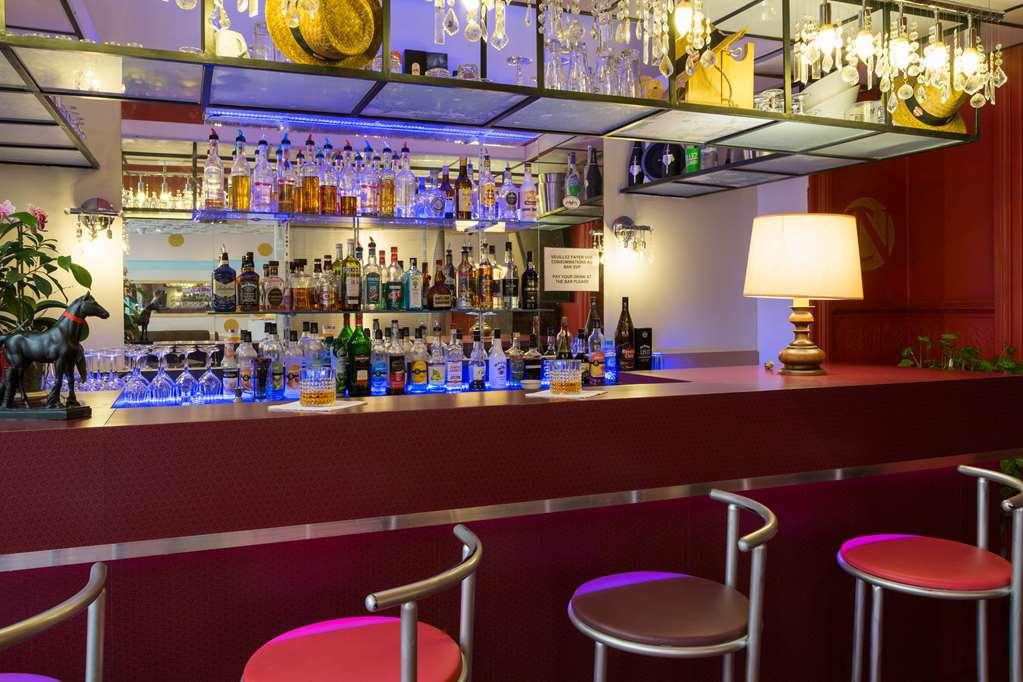 Urban Style, Hotel Le Cheval Noir, Saint-Etienne Ресторан фото