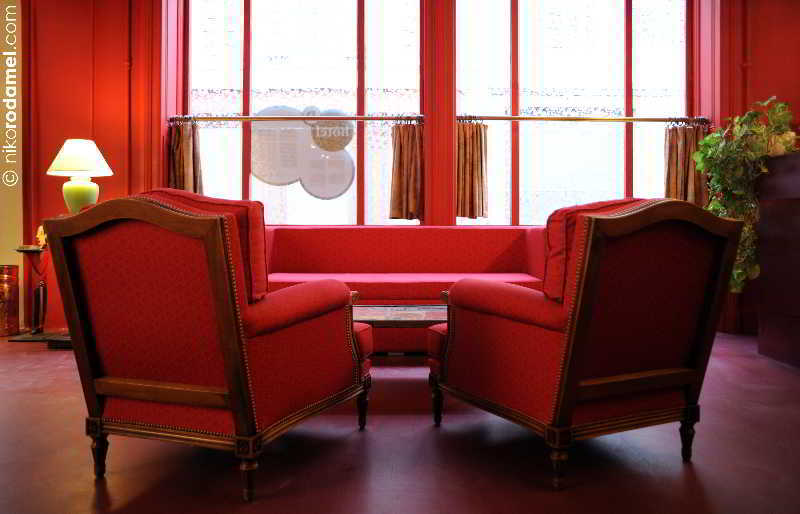 Urban Style, Hotel Le Cheval Noir, Saint-Etienne Екстер'єр фото